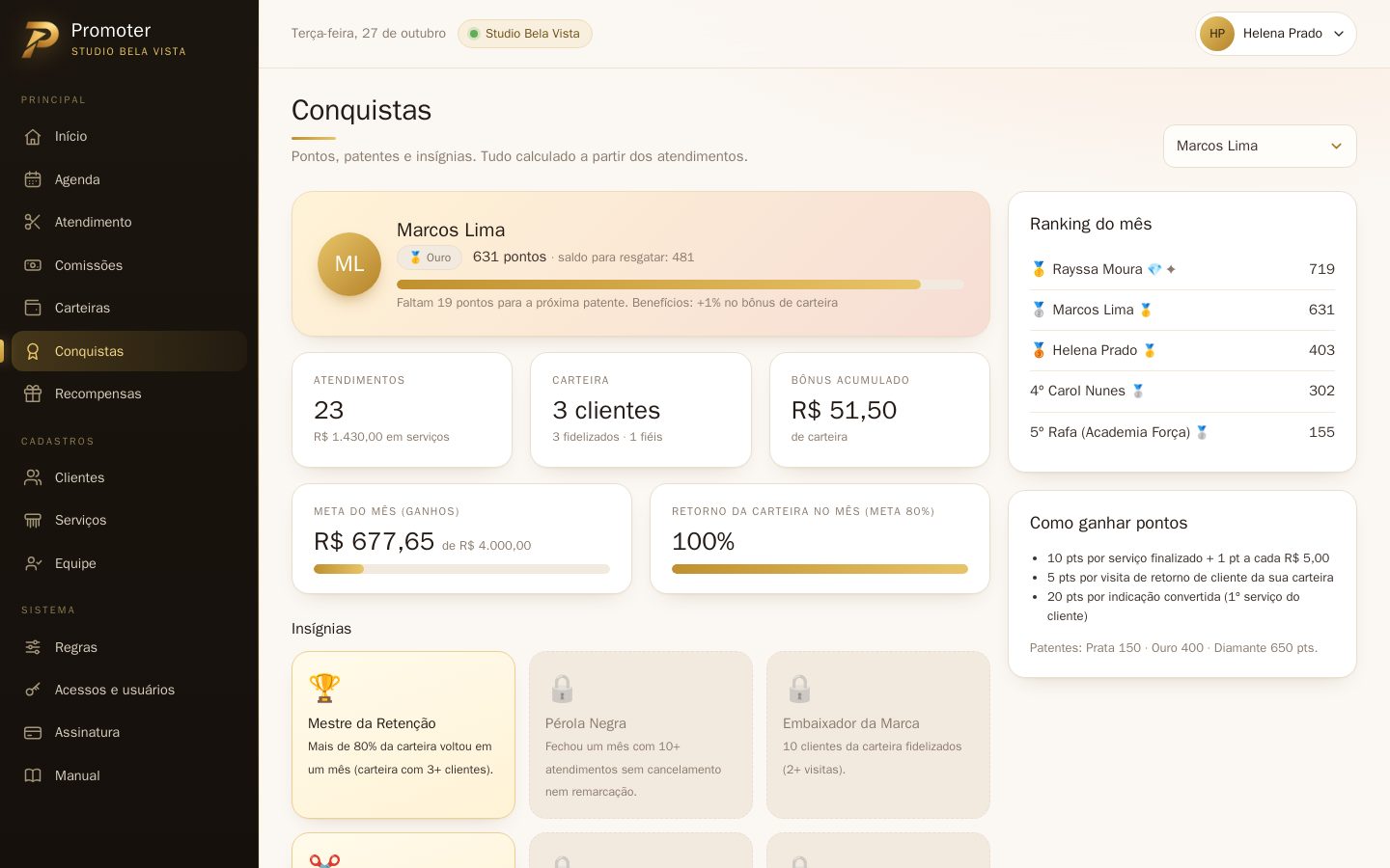 Tela de conquistas com patente, progresso e insígnias